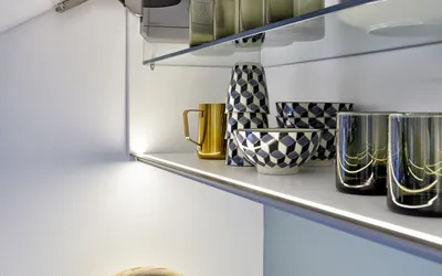 Kuhinja Nolte Küchen Metal - Stahl Grau / Lux - Weiß HG